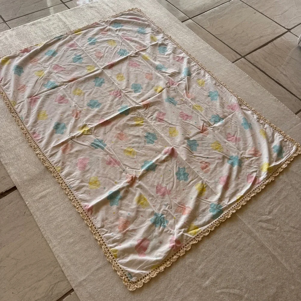 Vintage Reversible Baby Blanket Teddy Bears Crochet Lace Trim 48